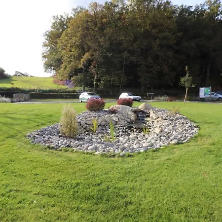 Holiday home Renove Au Bord Du Lac, 3 Ch, Jardin, Tv, Internet, Activites Nautiques, 6 Pers, Animaux Admis - Fr-1-742-404